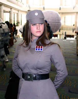 sexynerdpics:  Star Wars Costplay