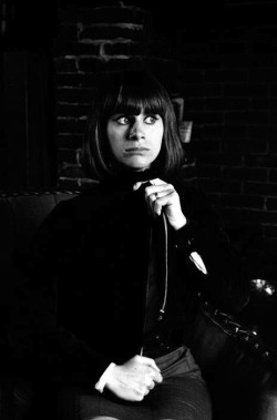 languagethatiuse:  Ms. Rita Tushingham.    