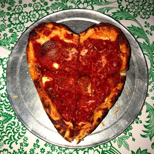 Take a pizza my heart! ❤️ (at Masa of Echo Park)