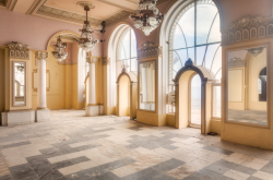 kurrva:  Abandoned Casino.Constanța, Romania