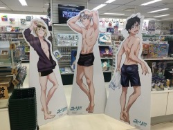 whois-chihoko:  BURY ME WITH THESE LIFE SIZE CUT OUTS OF VICTOR