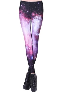 babesandclothes:  These leggings range from ű to ผ Purple