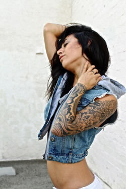 brycepagter:Alee Rose http://aleerose.com/