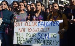 ardaniel:   Women protesting Delhi’s epidemic of rapes. Found