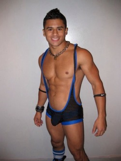 N2N Bodywear Fan