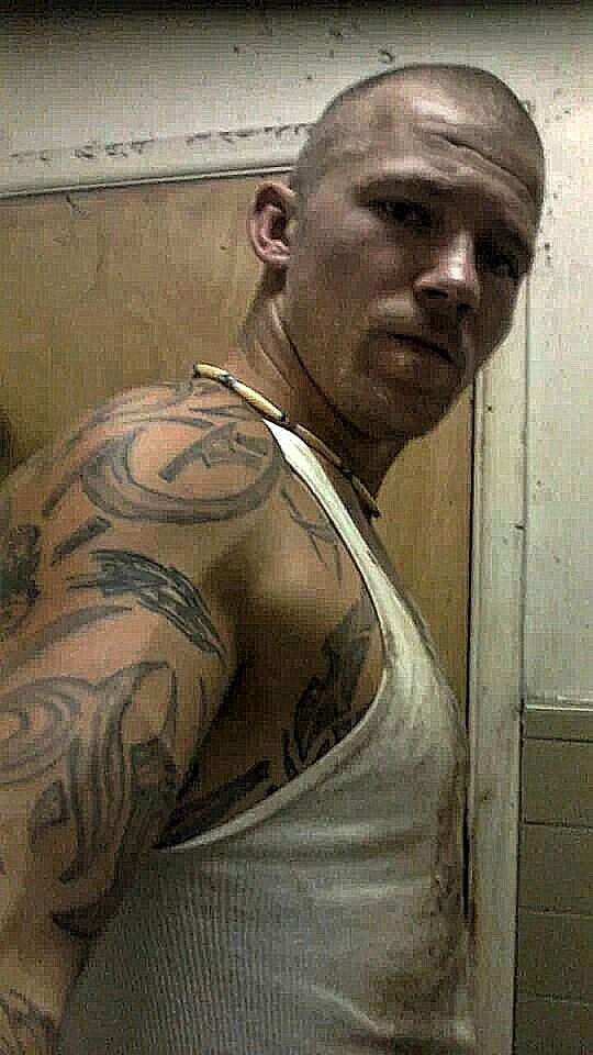 bialphamalemotivation:Follow me on Twitter to see the uncensored