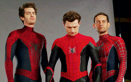 theavengers:TOM HOLLAND, ANDREW GARFIELD & TOBEY MAGUIRESpider-Man: