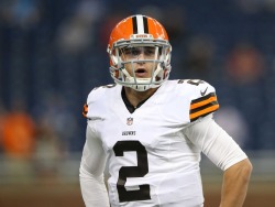 hotfamousmen:    Johnny Manziel  