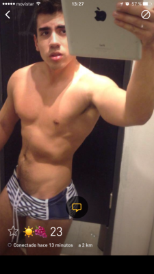 colombianbigboys:  bienvenidoatucinta: Bienvenido a tu Tumblr