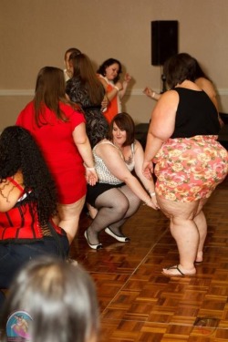 caitidee:  Fatties at a dance! Iâ€™m in the floral skirt,