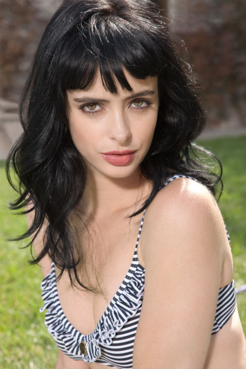 some-monthly-celebs:Krysten Ritter