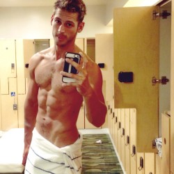 lockerroomguys:  12sexyguys:  Locker room selfie (model unknown) via endless-pulchritude on Tumblr: http://bit.ly/1HVybOl  Who is this ADONIS? 