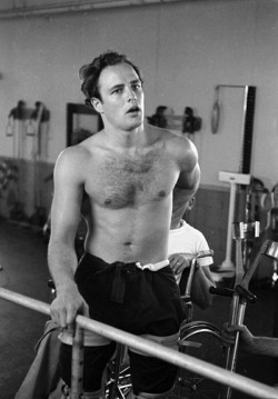 wehadfacesthen:  Marlon Brando in training for his first film