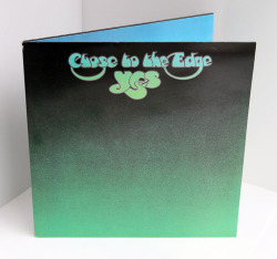 vinyldaze:  Yes - Close To The Edge Roger Dean artwork Heard