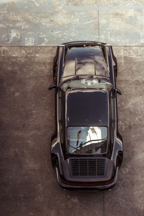 automotivated:  Porsche Days - 911 Turbo 964 (by F.Massart) 