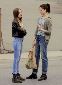 stavo-acosta:   Emily Meade and Margaret Qualley on the set of