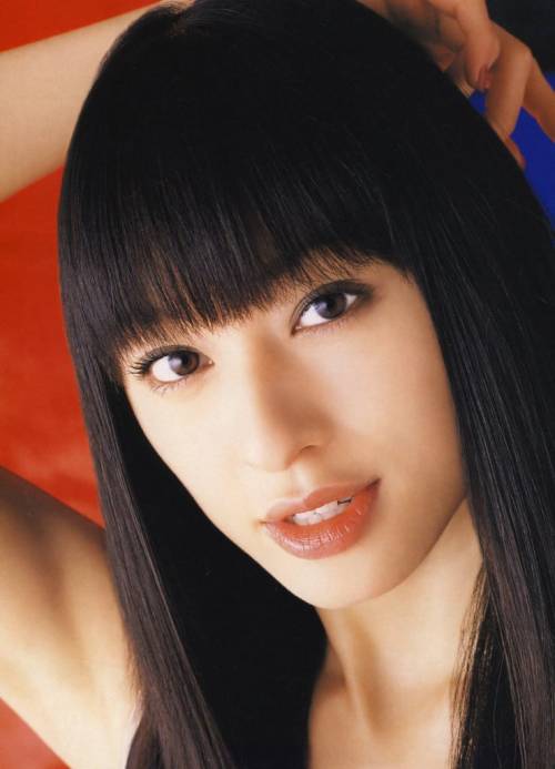 mumblo-number-five:  Chiaki Kuriyama