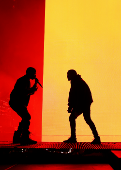 kvnyewest:ikonicgif:Fetty Wap and Kanye West perform during ROC