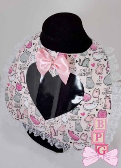 allygator814:  babysplayground:  New ABDL Baby Bibs in stock