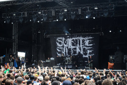 oceancrows:  Suicide SIlence Click here for more screamers, tats
