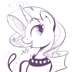 Quick cute little rarity doodle! In which i realize i need to