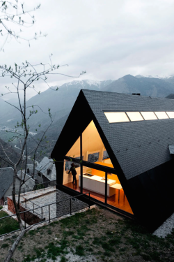 thelavishsociety:  House at the Pyrenees by Cadaval & Solá-Morales