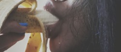 asweetlovebunny:  Never make eye contact while eating a banana…things