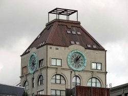 steampunktendencies:  Old Clock Tower transformed in triplex