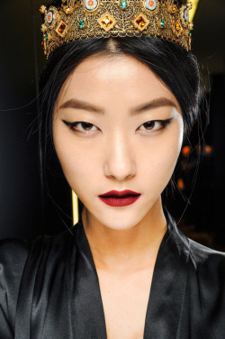 runway-report:  Ji Hye Park backstage at Dolce & Gabbana