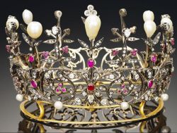 glitteryshit:   A 19th century ruby, natural pearl and diamond