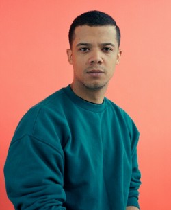 castigliones:Jacob Anderson photographed by Jason Hetherington