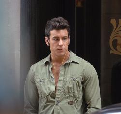 captainmaleuniverse:Mario Casas