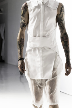 blvckpvssy:  For fashion follow Blvckpvssy. 