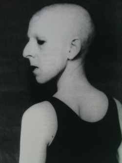performativerelics:  Claude Cahun - Self Portrait (1930) 