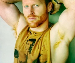showmeyourpitsandpubes:  Show me your pits! 