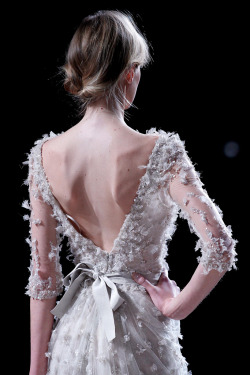 skaodi: Details from Elie Saab Haute Couture Spring 2011. 