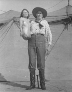 The Boomschmidt Circus giant and his legless wife