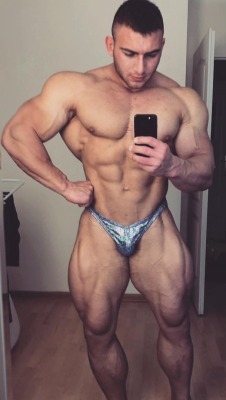 roidedmusclepig:You’re going to be a stunning muscle escort.