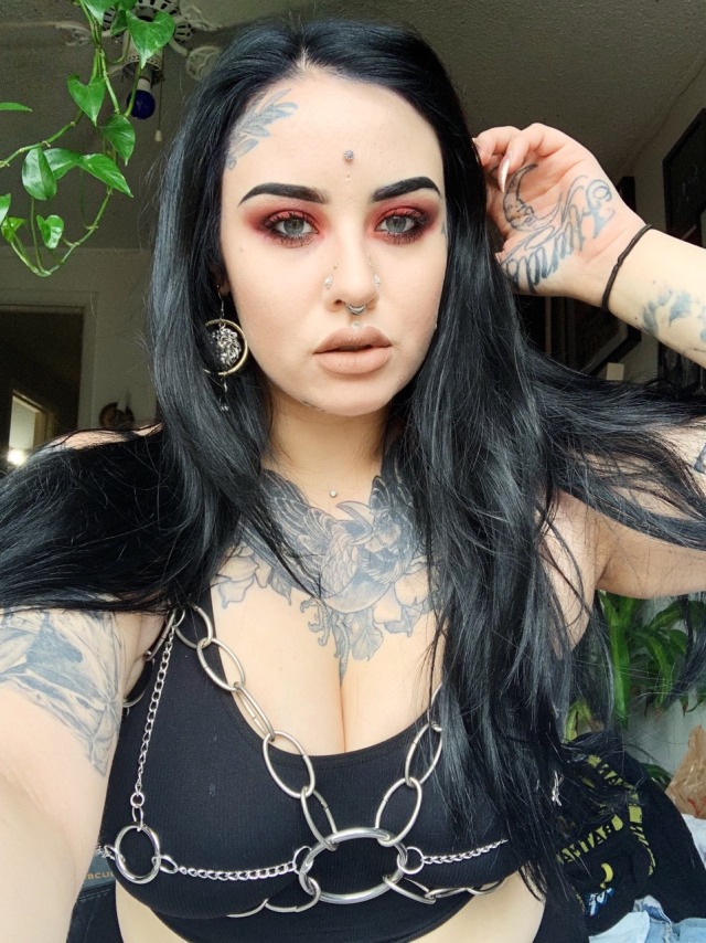 satanslilslut666:
