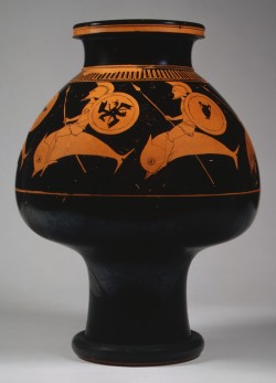 via-appia: Terracotta psykter (vase for cooling wine), hoplites