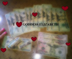 My name is Goddess Elizabeth. I am a lifestyle and pro domme.