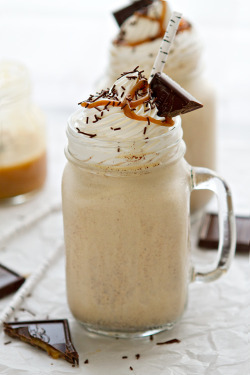 gastrogirl:  salted caramel milkshake. 