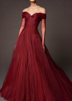 aishwaryaraii: ZAC POSEN PRE-FALL 2018