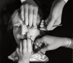 someghostsarewomen:  Herbert List, 1944From the photo-essay 