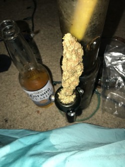 loveyoumore420:  Legit made just enough money tonight to be able