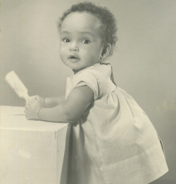 thai-red-curry:  joeacollege:  Rare Pic: Singer, Sade as a baby