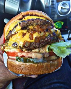 Mac&Cheeseburger