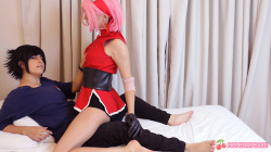 hcherrycake: ***Sasusaku tribute** Cosplaying with bae   (ღ˘⌣˘ღ)