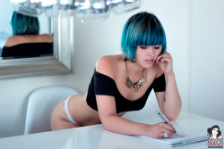 lotsofcoloursphoto:  Bludegar “Love me Twice” Suicide Girls