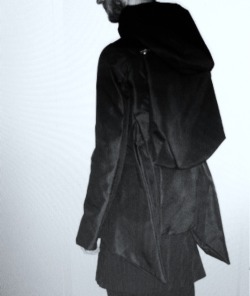 blvckpvssy:  rxgxc:  meekiyelvvoh: From Rick Owens A/W 2009 